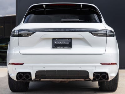 2023 Porsche Cayenne Platinum Edition