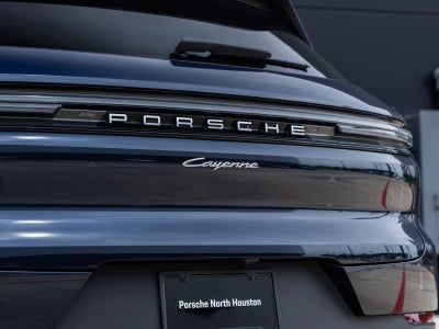 2024 Porsche Cayenne AWD