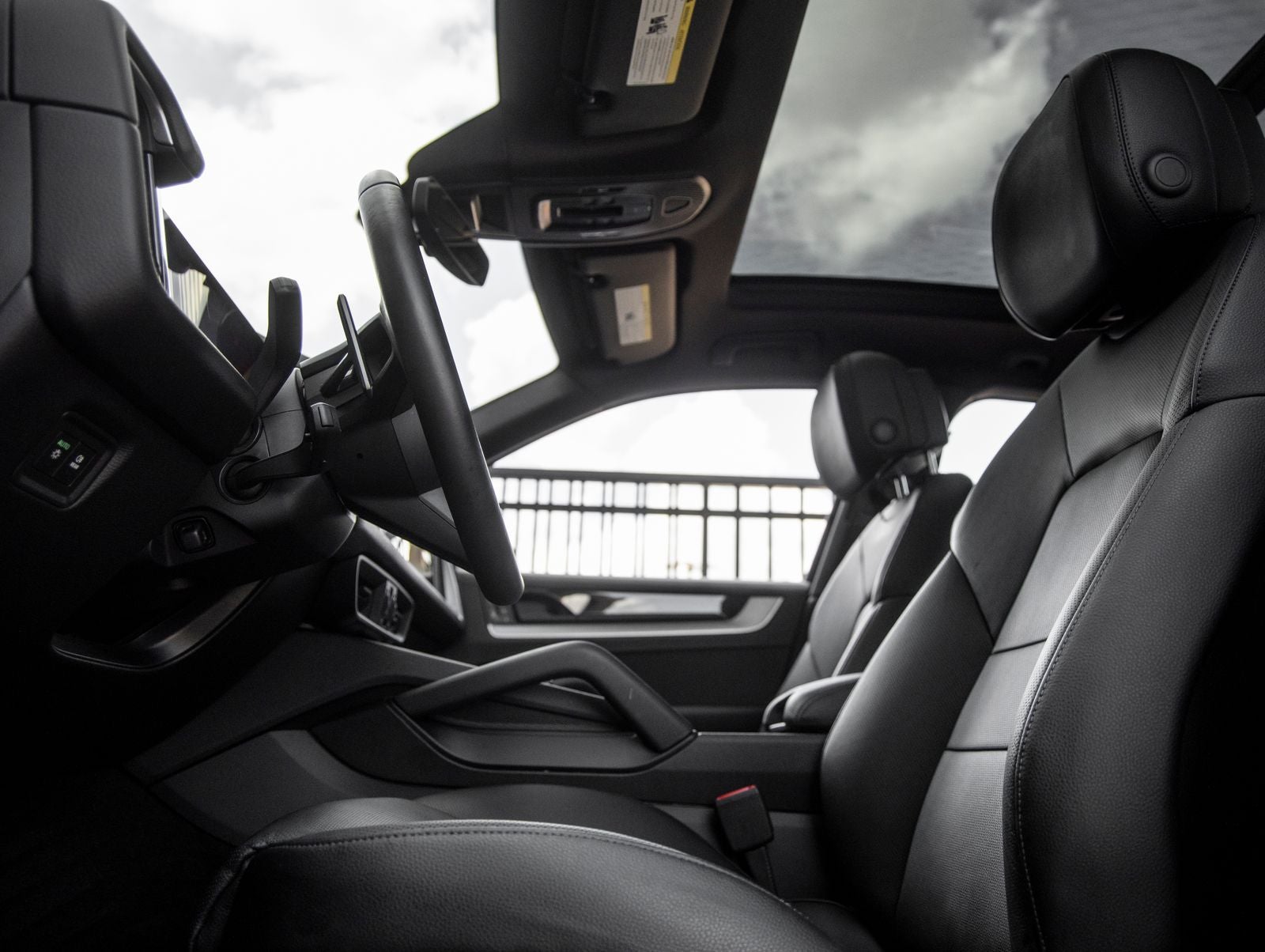 2024 Porsche Cayenne Base