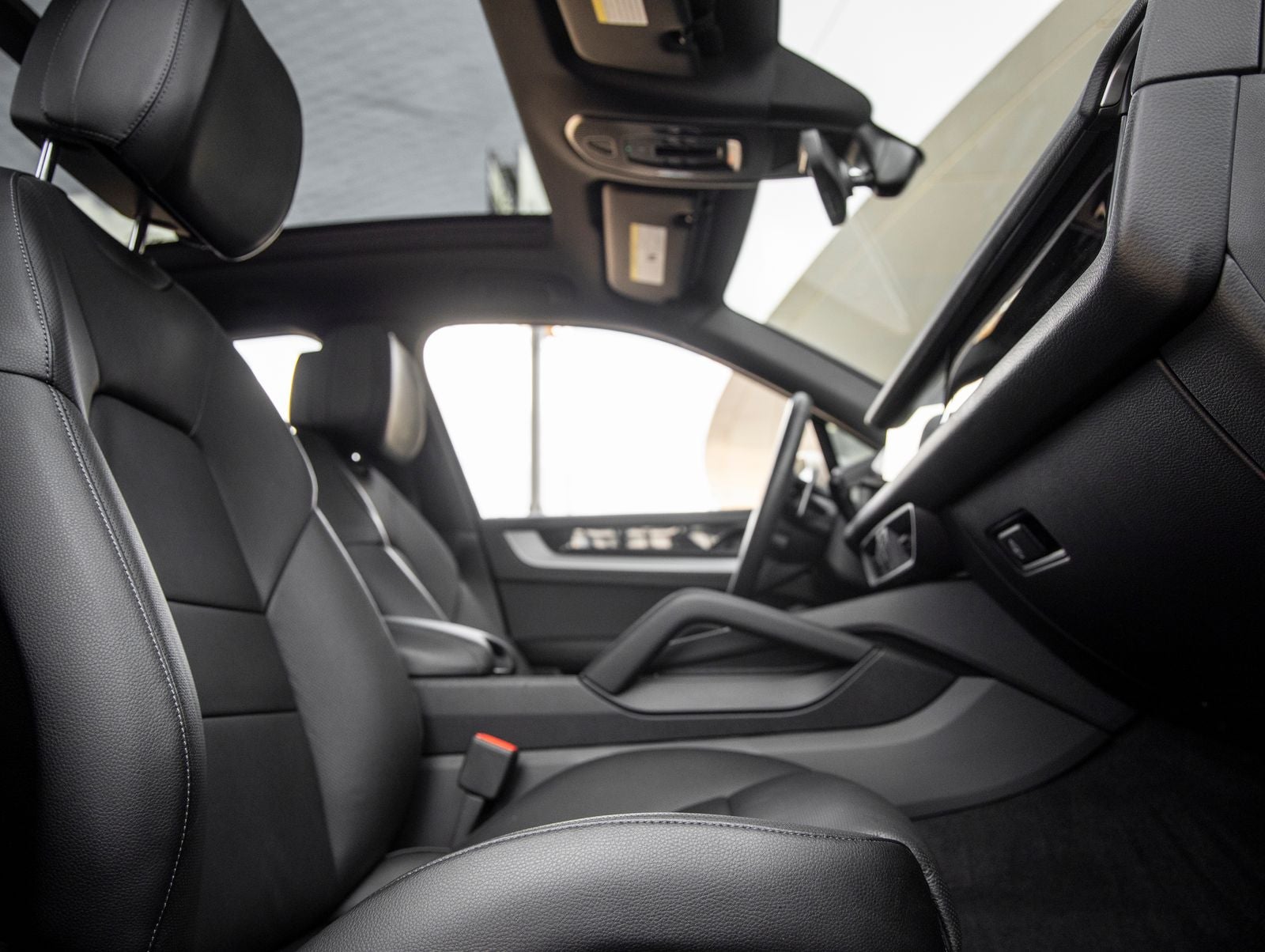 2024 Porsche Cayenne Base