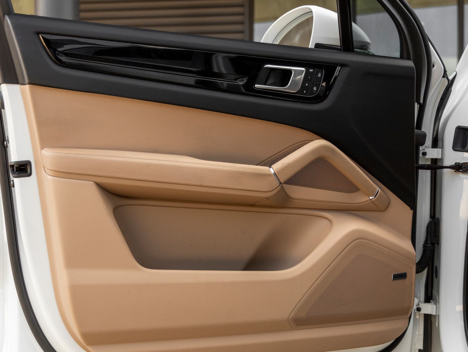 2023 Porsche Cayenne Cayenne