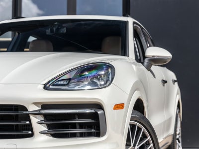 2023 Porsche Cayenne Base