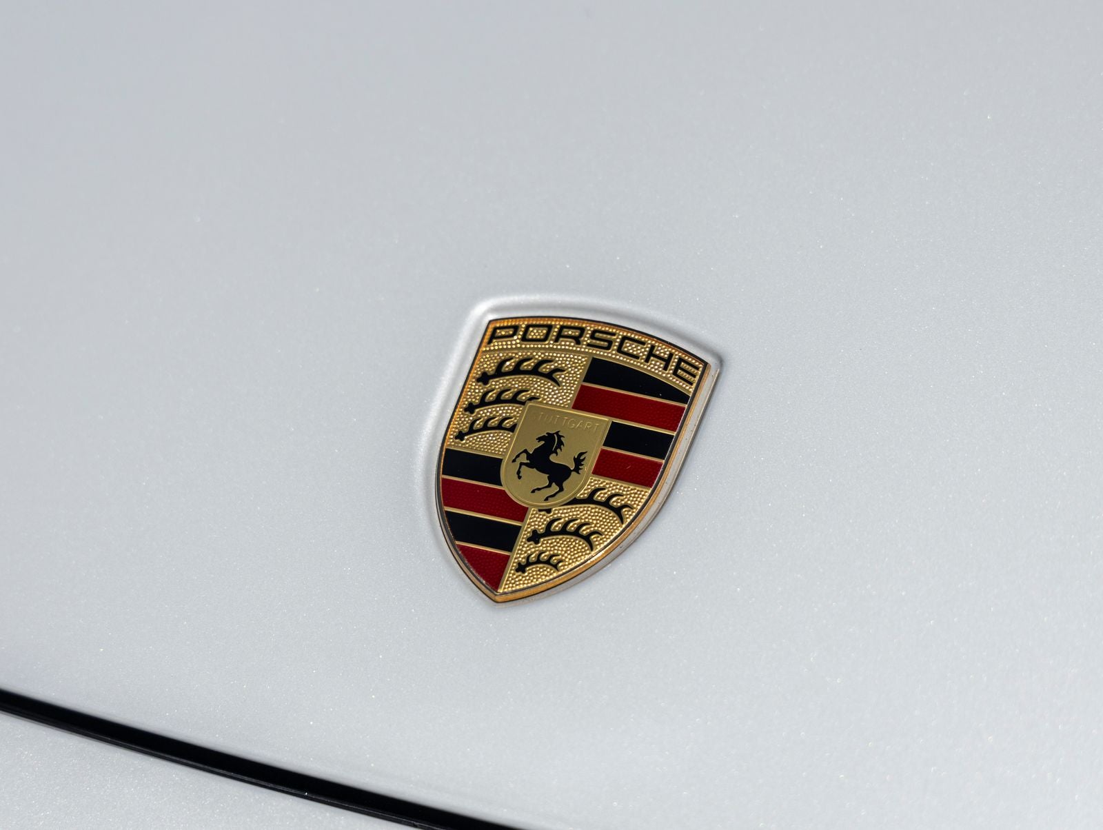 2023 Porsche Cayenne Base