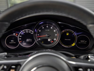 2023 Porsche Cayenne Base