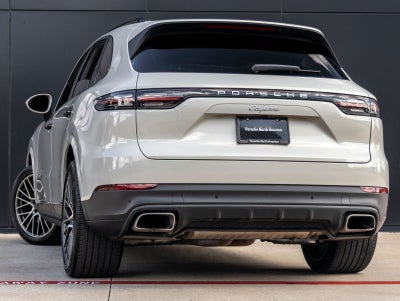 2023 Porsche Cayenne Base