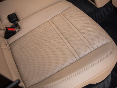 2023 Porsche Cayenne Base