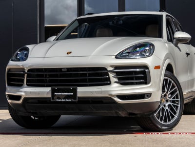 2023 Porsche Cayenne Base