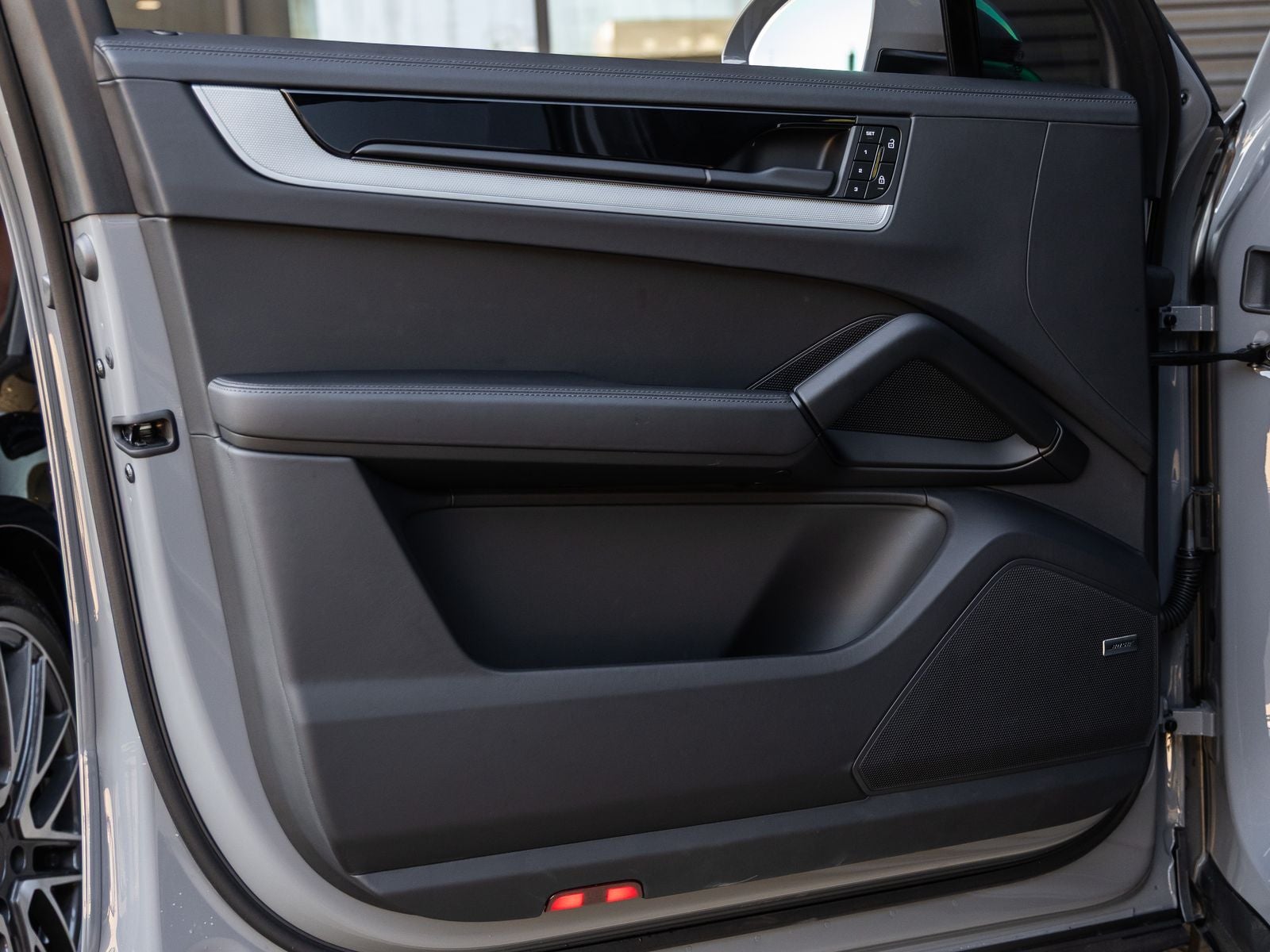 2026 Porsche Cayenne AWD