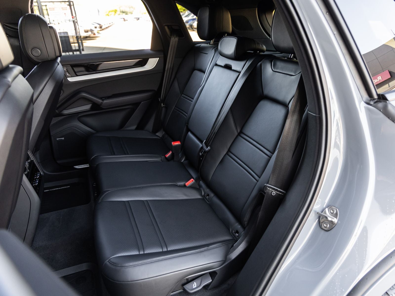 2026 Porsche Cayenne AWD