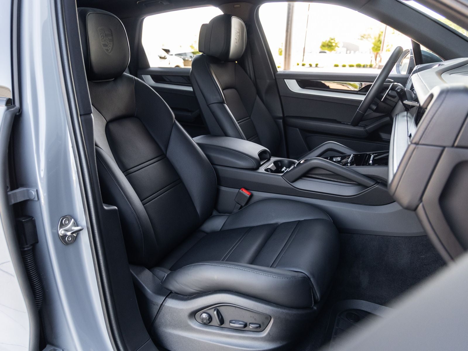 2026 Porsche Cayenne AWD