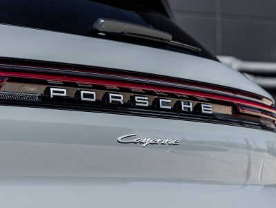 2026 Porsche Cayenne Base