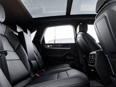 2026 Porsche Cayenne Base