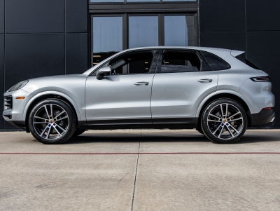 2026 Porsche Cayenne AWD