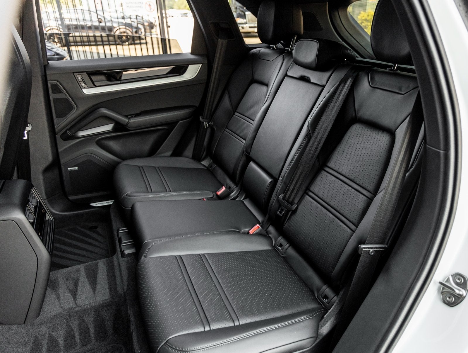 2025 Porsche Cayenne Cayenne