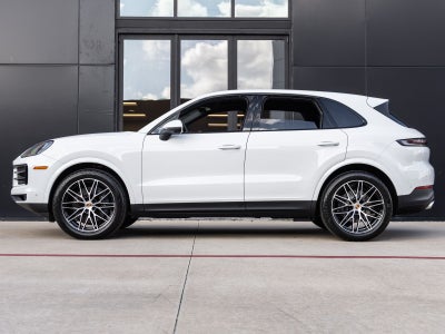 2026 Porsche Cayenne AWD