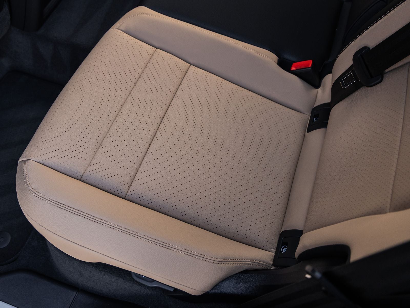 2026 Porsche Cayenne AWD