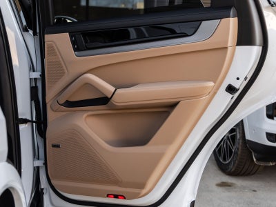 2026 Porsche Cayenne Base