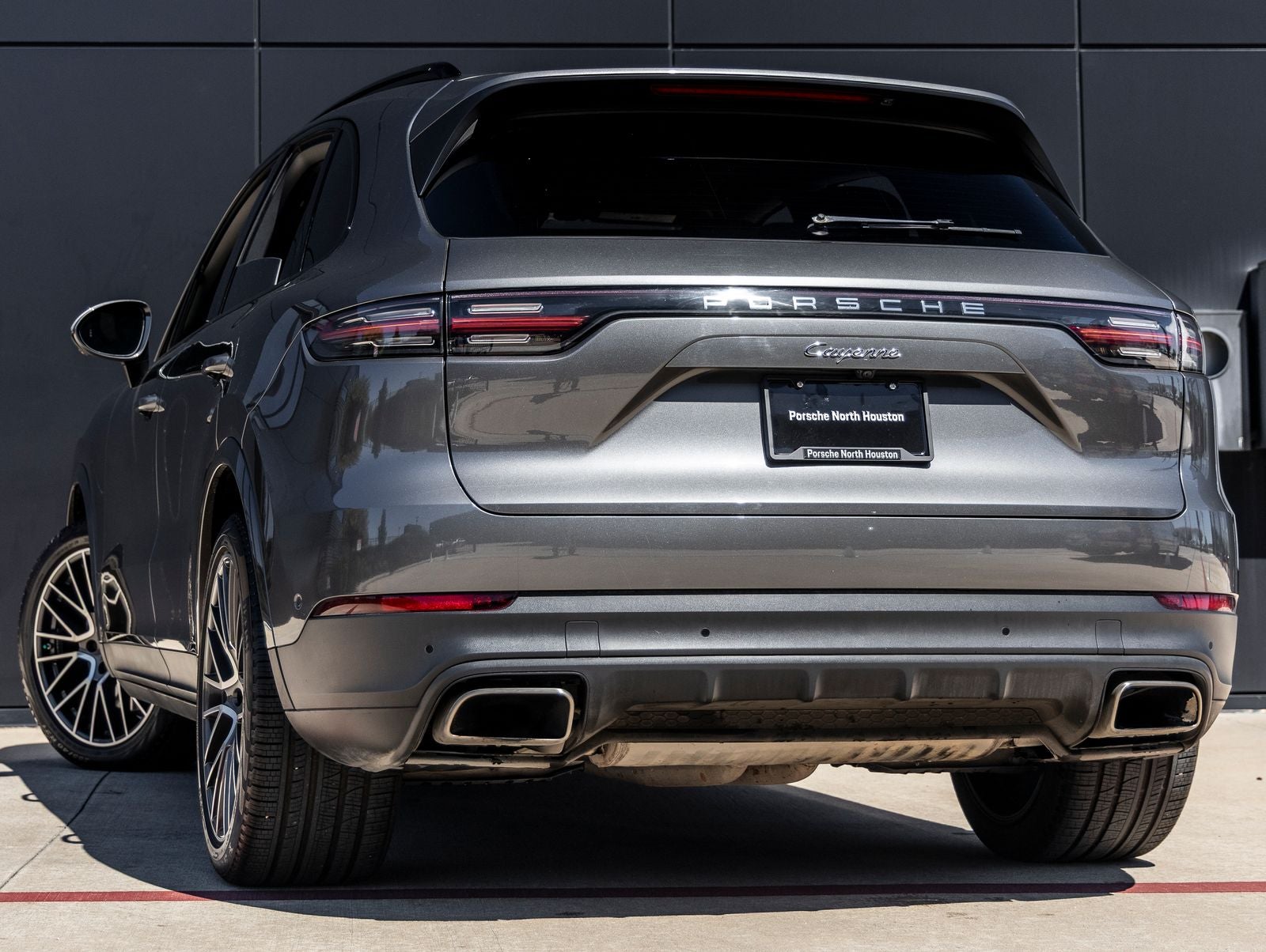 2022 Porsche Cayenne Cayenne (MY22)