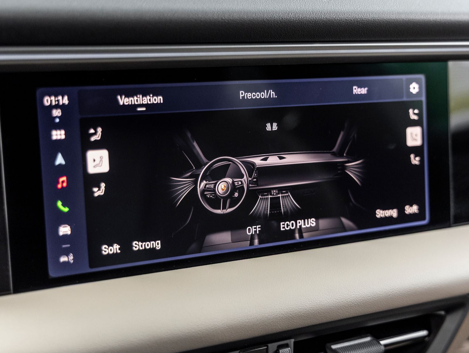 2025 Porsche Macan 4 Electric