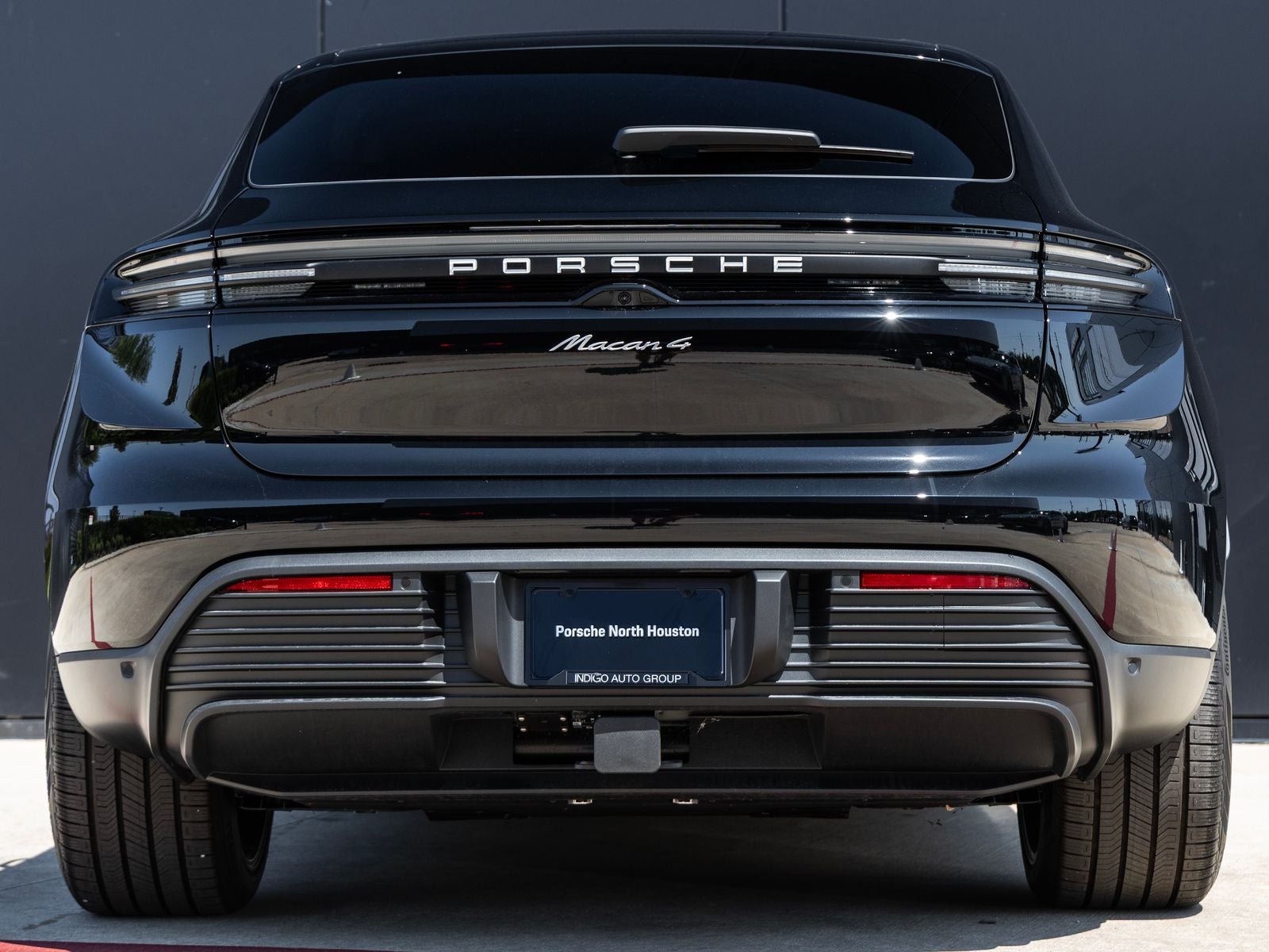 2025 Porsche Macan 4 Electric
