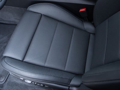 2025 Porsche Macan 4 Electric