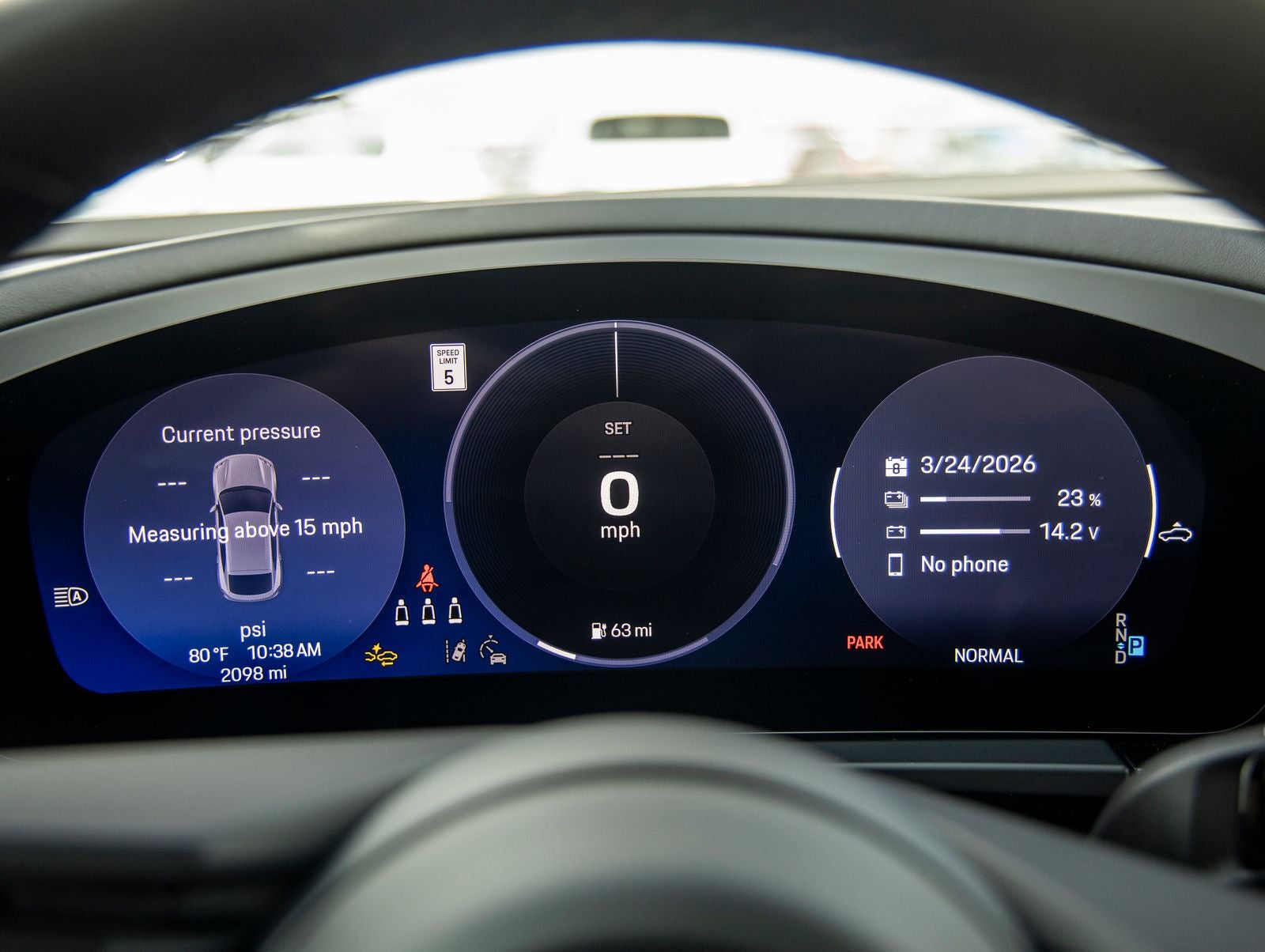 2025 Porsche Macan 4 Electric