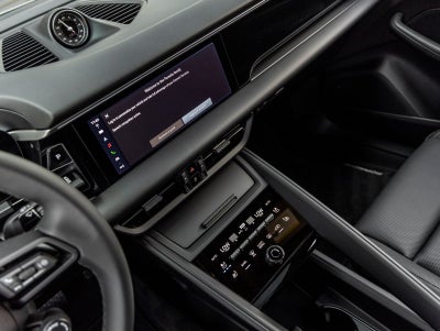 2025 Porsche Macan Electric Macan 4 Electric