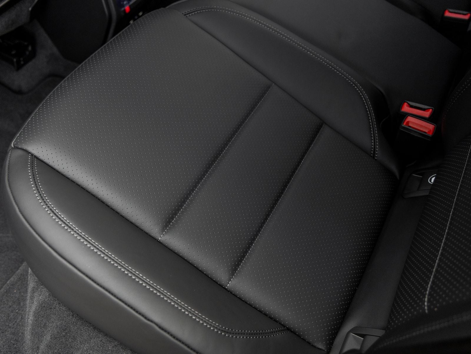 2025 Porsche Macan Electric Macan 4 Electric