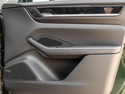 2025 Porsche Macan Electric Macan 4 Electric