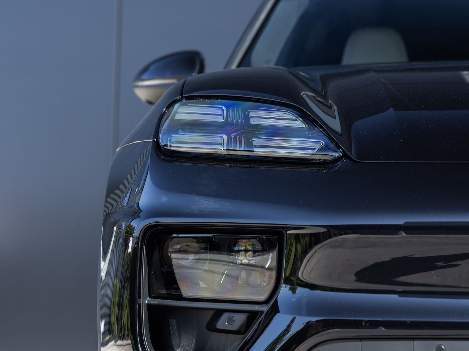 2025 Porsche Macan Electric 4