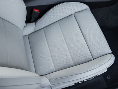 2025 Porsche Macan Electric 4