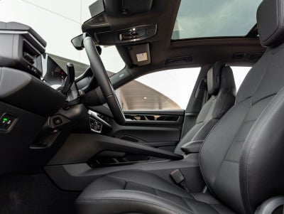 2026 Porsche Macan Macan 4 Electric