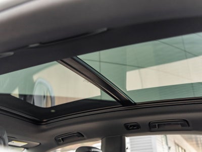2026 Porsche Macan Macan 4 Electric