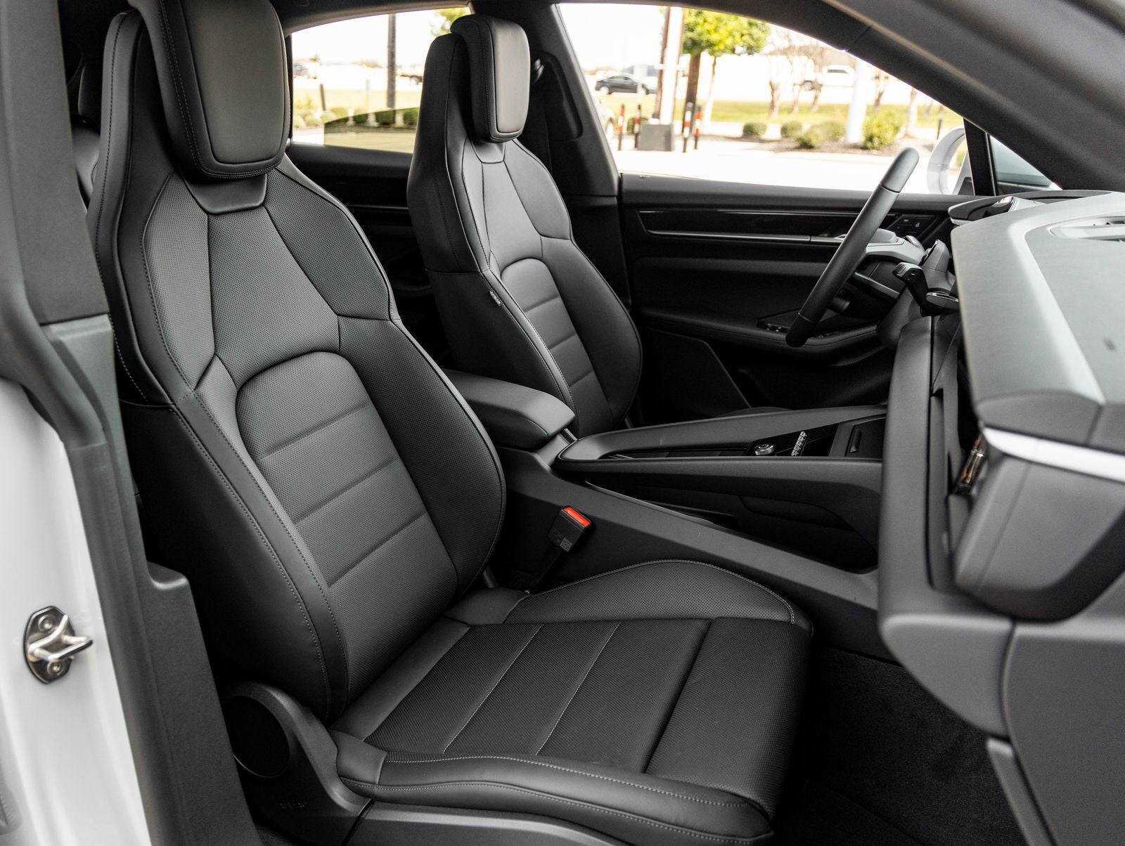 2026 Porsche Macan Macan 4 Electric