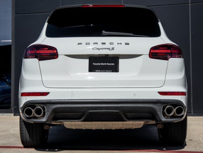 2017 Porsche Cayenne Cayenne S