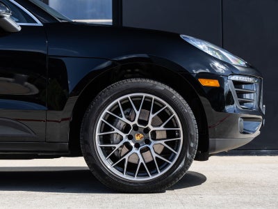 2018 Porsche Macan S