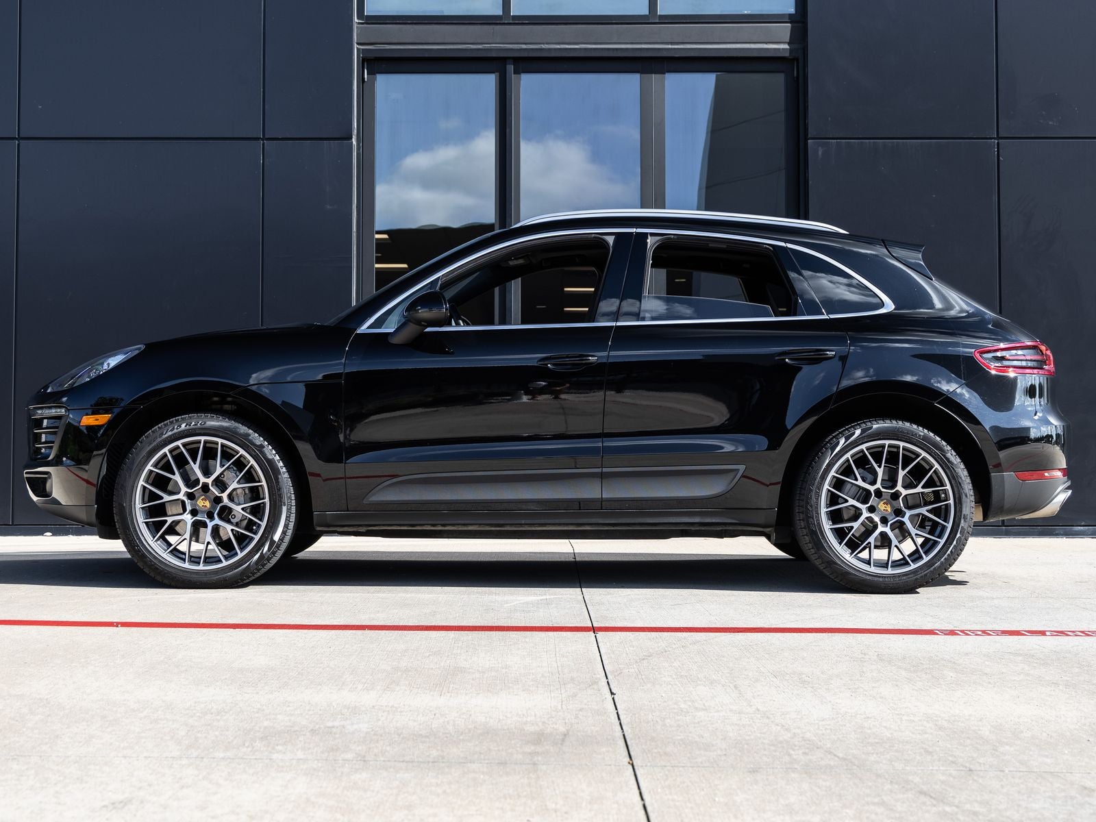 2018 Porsche Macan S