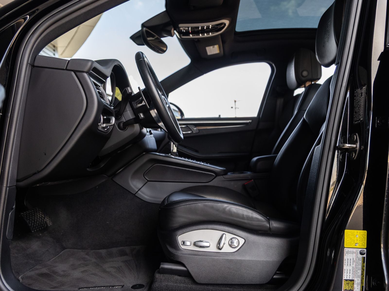 2018 Porsche Macan S