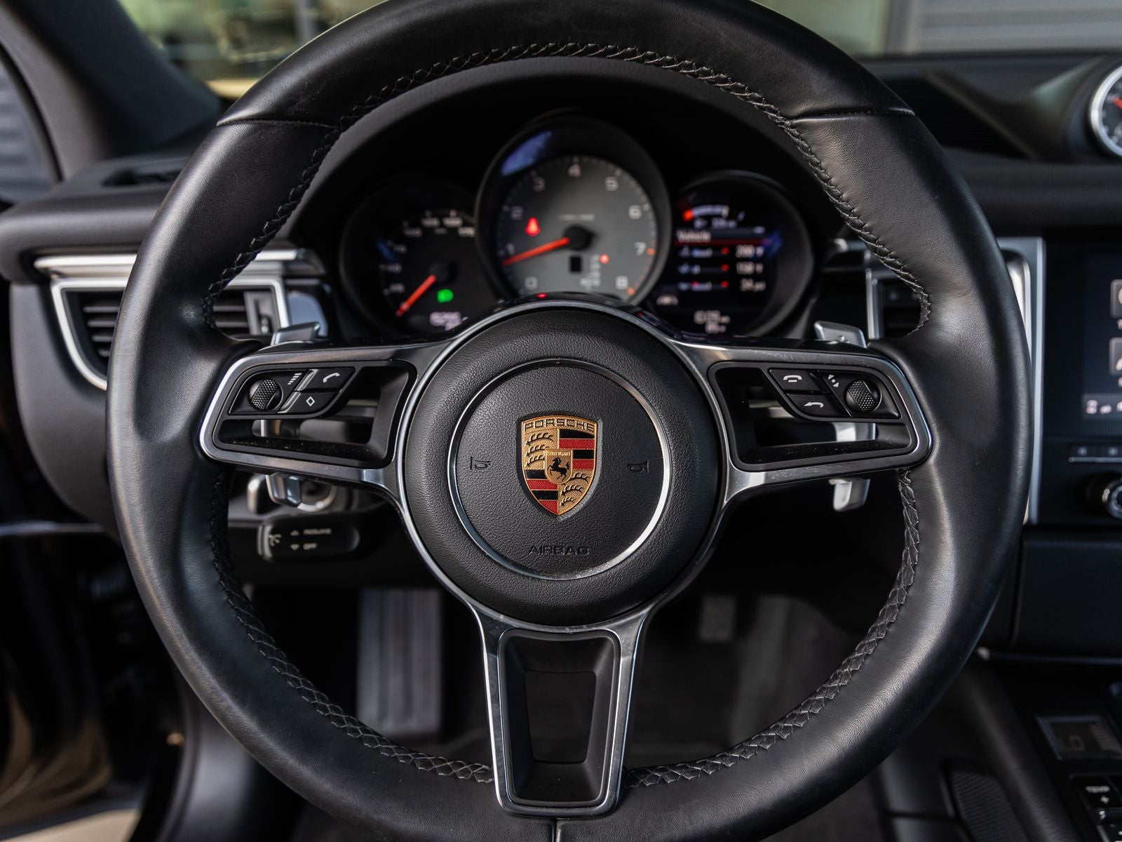 2018 Porsche Macan S