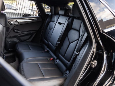 2018 Porsche Macan S