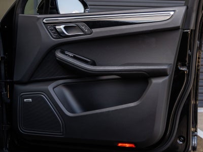 2018 Porsche Macan S