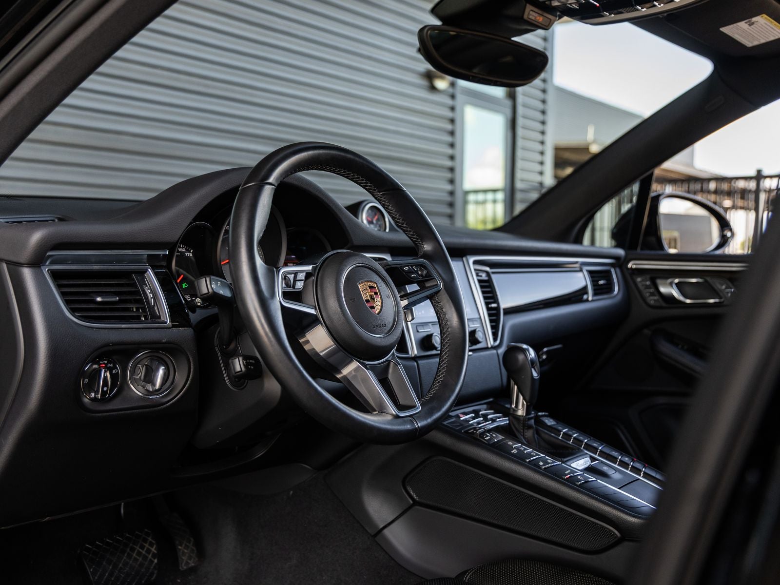 2018 Porsche Macan S