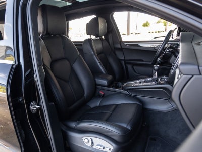 2018 Porsche Macan S