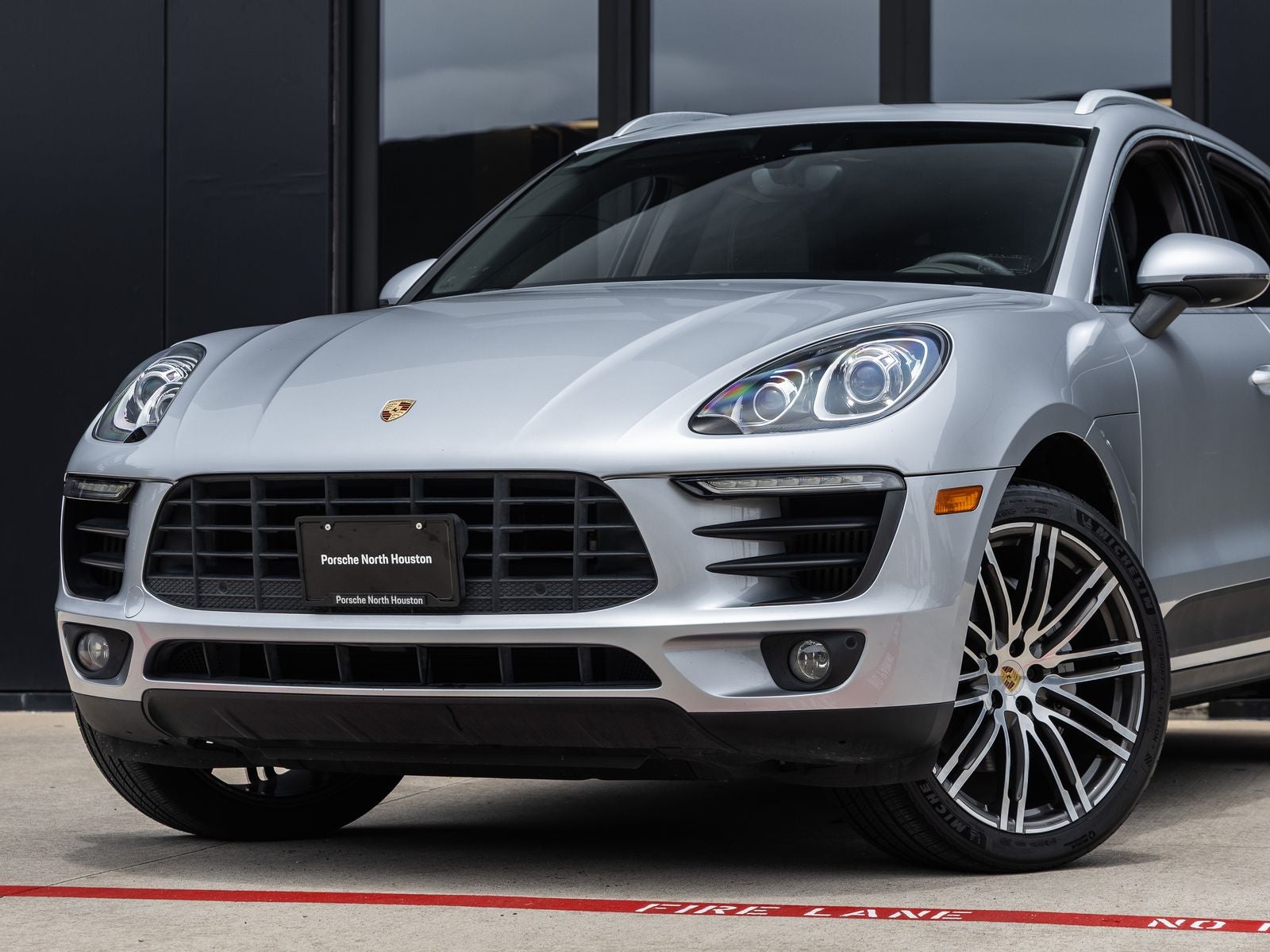 2018 Porsche Macan S