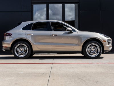 2015 Porsche Macan S