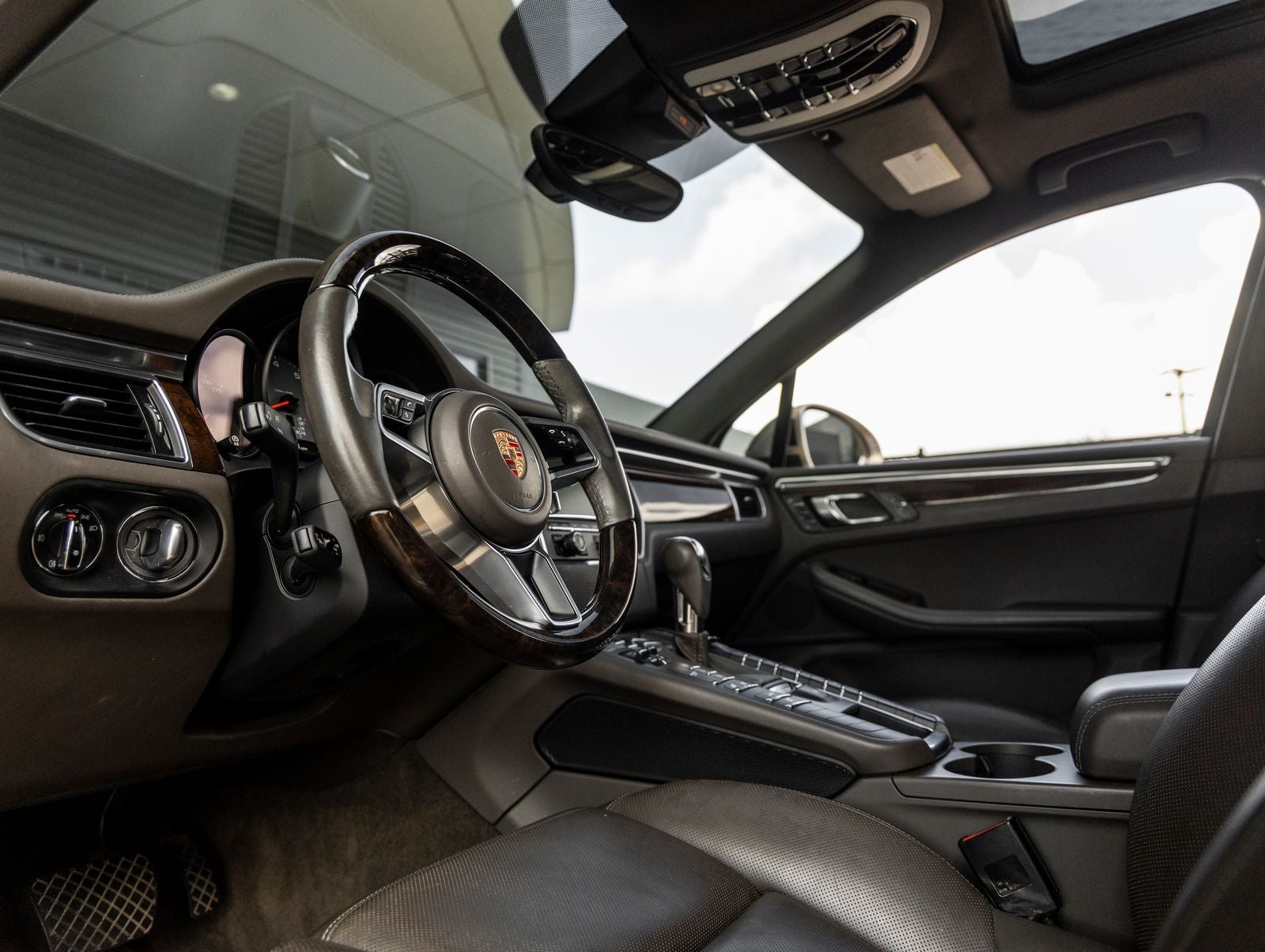 2015 Porsche Macan S
