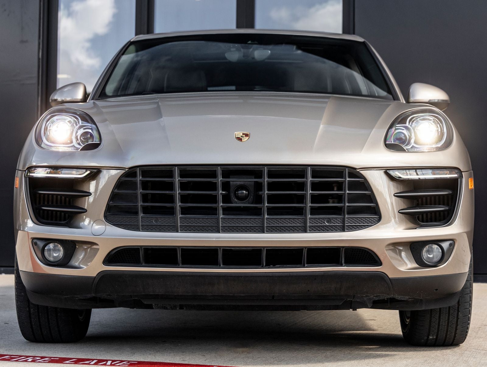 2015 Porsche Macan S