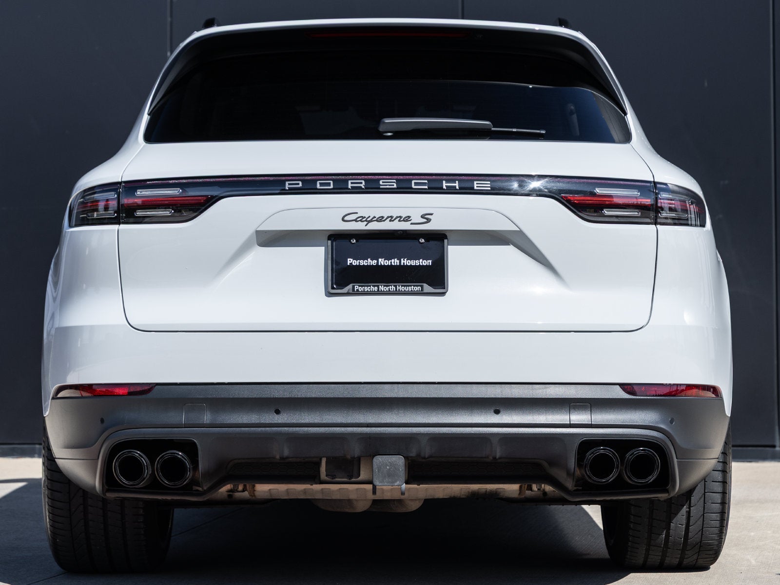 2023 Porsche Cayenne S Platinum Edition