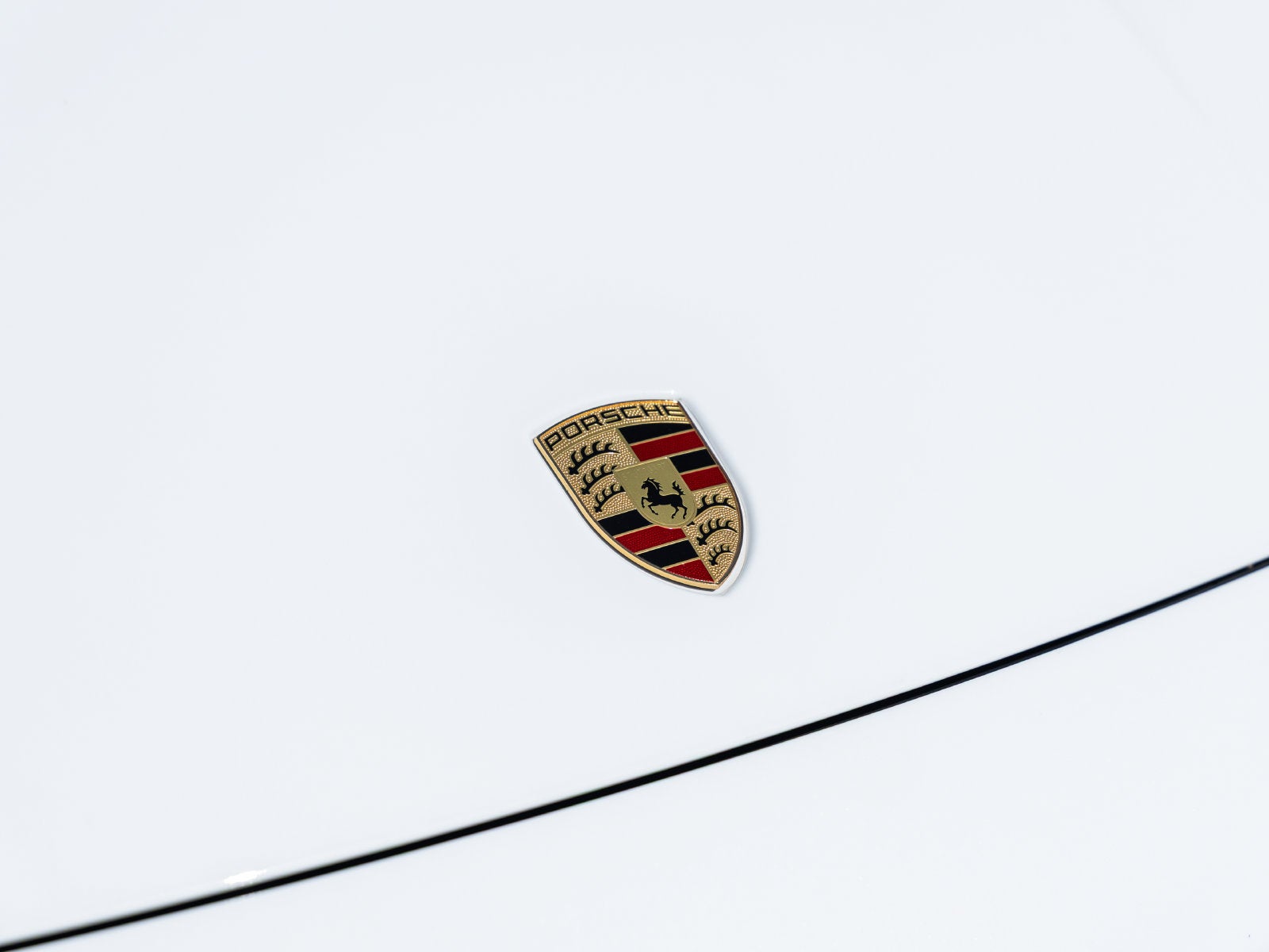 2023 Porsche Cayenne S Platinum Edition