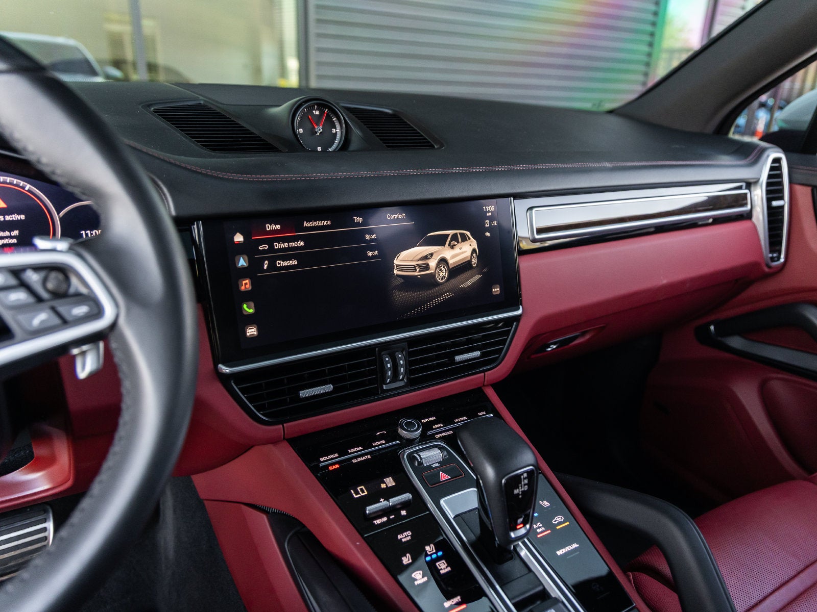 2023 Porsche Cayenne S Platinum Edition